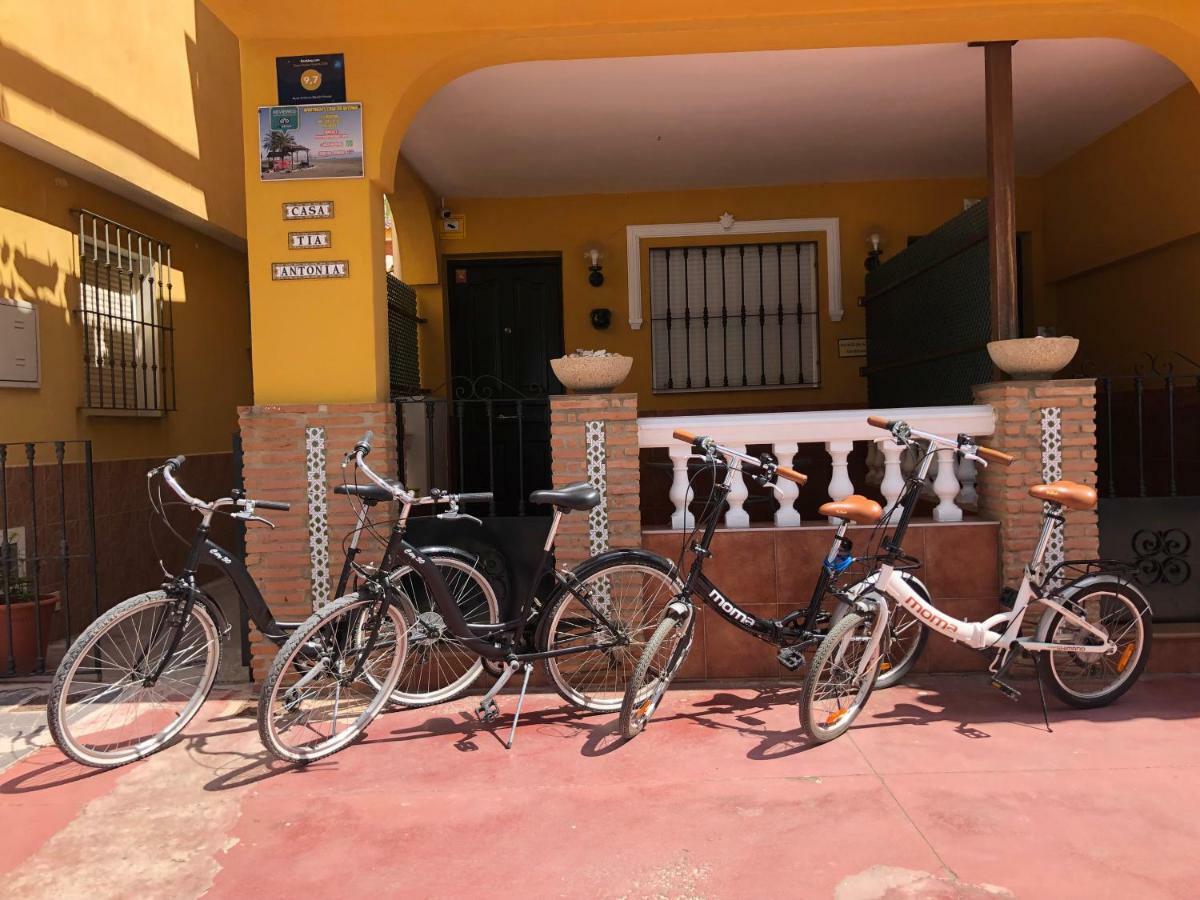 Aunt Antonia Beach House Malaga Bagian luar foto